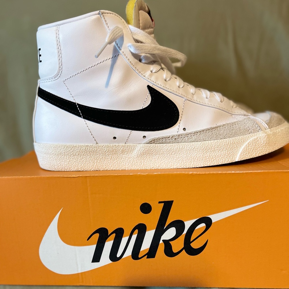 Nike Blazer Mid ‘77